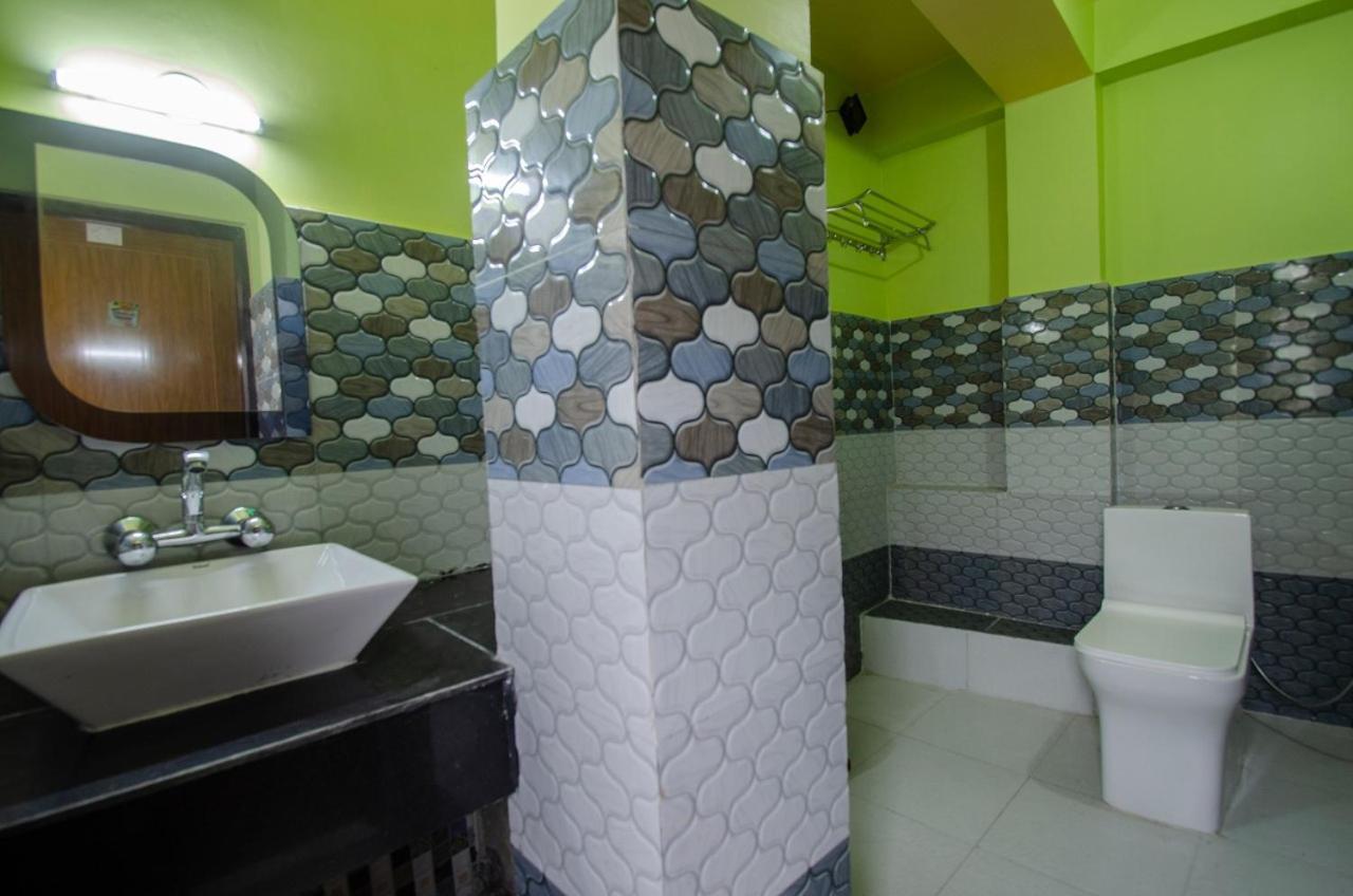 Veronica Alpina Mountain View Home Дарджилинг Екстериор снимка